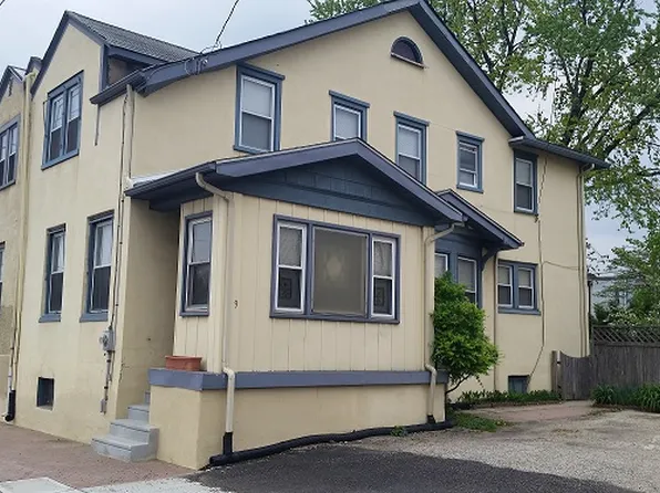 9 Crescent Blvd, Collingswood, NJ 08108