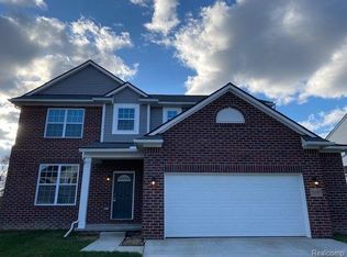 50887 Ross St, Canton, MI 48187