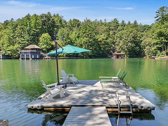 3rd image of 232 Perrin Cove Rd