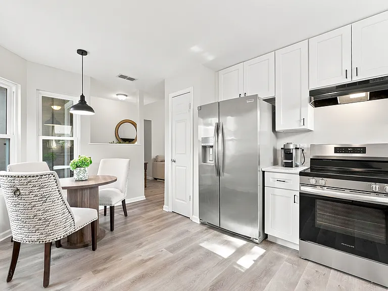 2230 Cypress Landing Dr — Photo 8