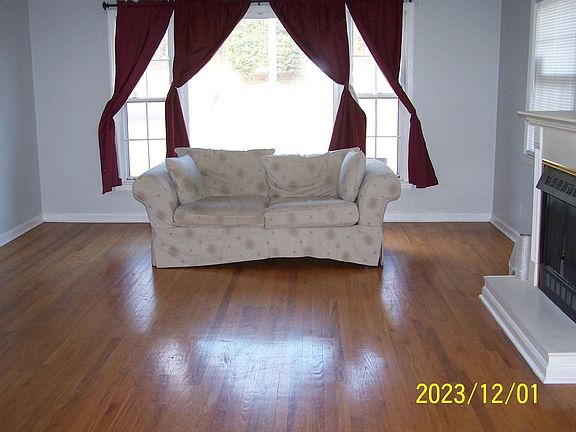 3rd image of 903A W Old Hickory Blvd