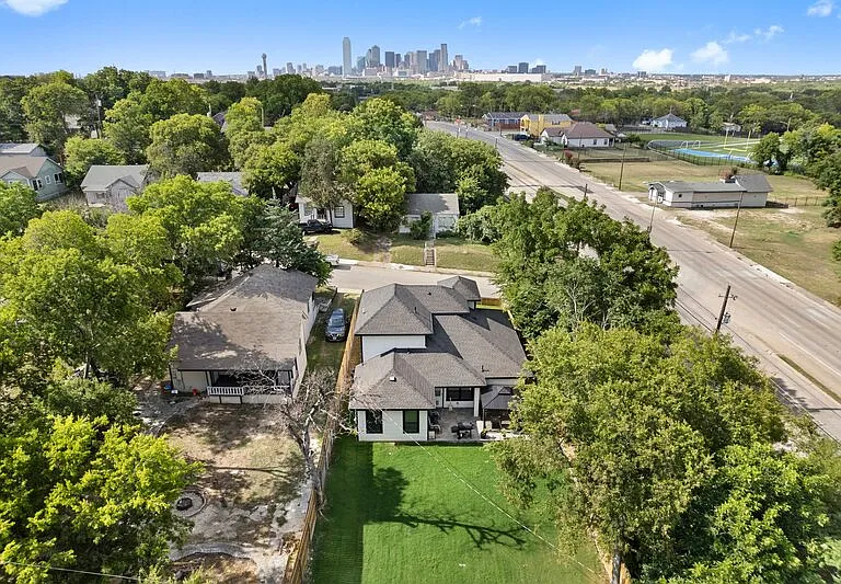 1530 Padgitt Ave — Photo 35