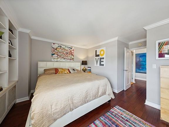 3rd image of 1355 N Sandburg Ter APT 2908