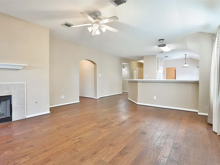 19627 Beachy Ct — Photo 13