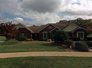 17832 Argonne Estates Dr, Florissant, MO 63034