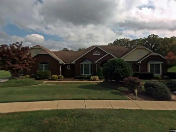 17832 Argonne Estates Dr, Florissant, MO 63034