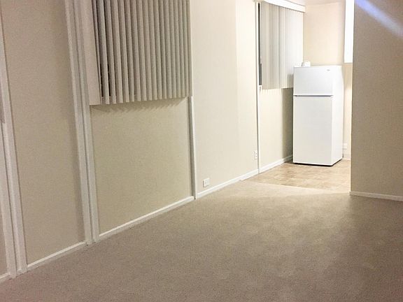 4th image of 743 El Camino Real APT 2