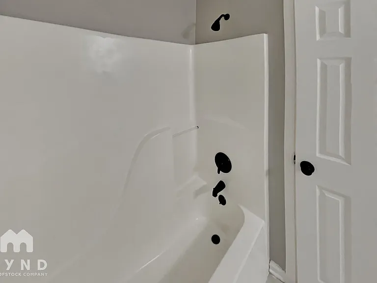 6041 Creekerton Blvd — Photo 14