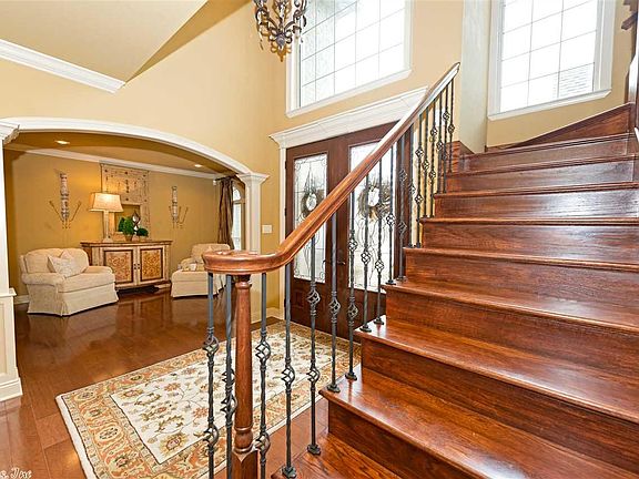 4th image of 6523 Caribbean Dr W
