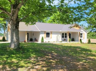 760 Alton Davenport Rd, McMinnville, TN 37110