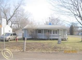 10993 Hannan Rd, Romulus, MI 48174