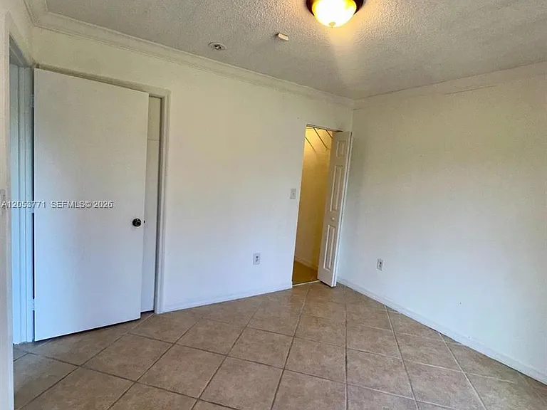15334 SW 36th Ter #15334 — Photo 15
