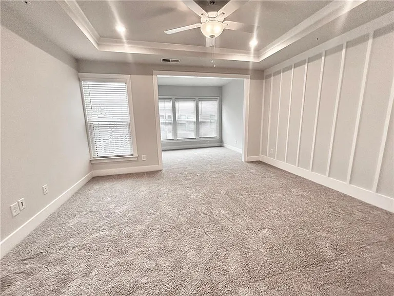 1038 Burnside Pl NW — Photo 12