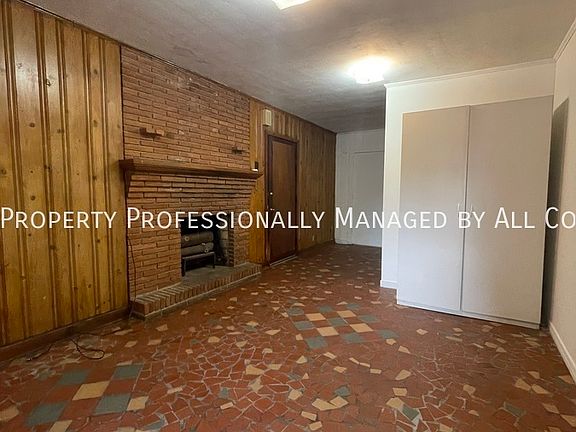 5th image of 2504 S Crystal Lake Dr #A