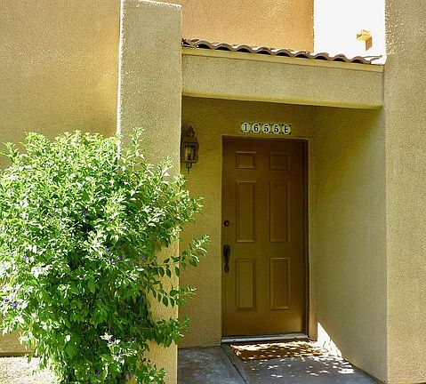 3rd image of 1655 S Beverly Dr APT E