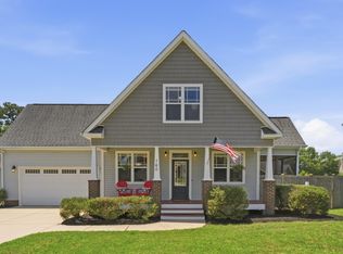 160 Braddock Dr, Lillington, NC 27546