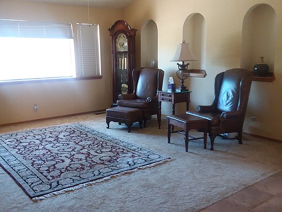 Great room. Vaulted ceilings