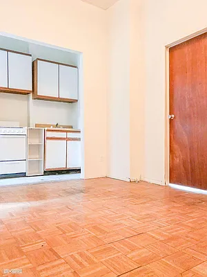 Rented by Citi Habitats | media 40