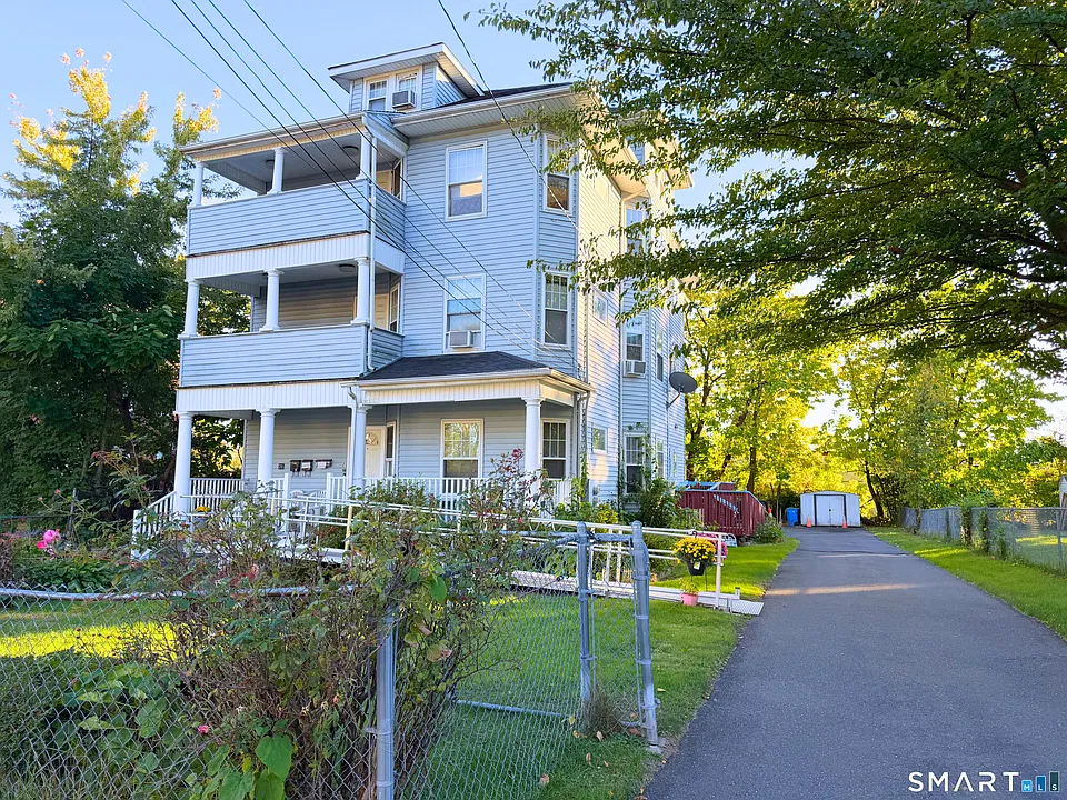 25 Cleveland Ave #C