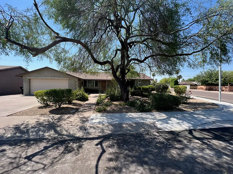 8241 E Cypress St — Photo 1