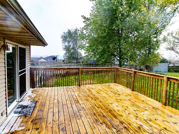 4th image of 1901 2nd Ave NE