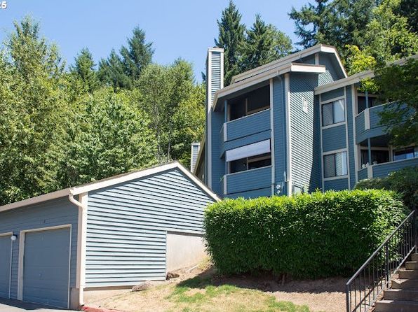 10204 SE Talbert St, Clackamas, OR 97015