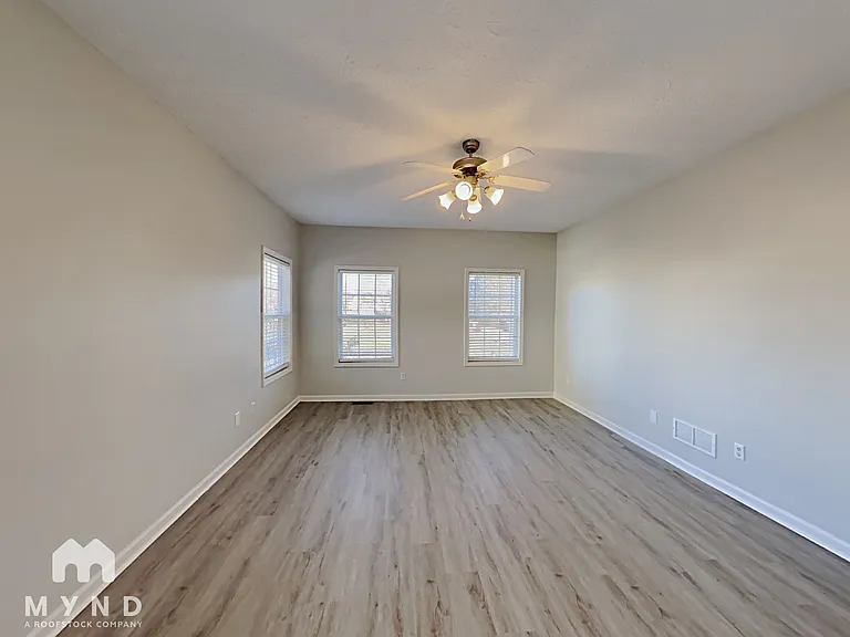 263 Olde Lexington Pass — Photo 8