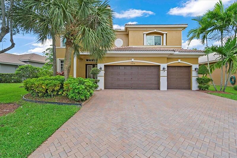 1st image of 10626 Oak Meadow Ln