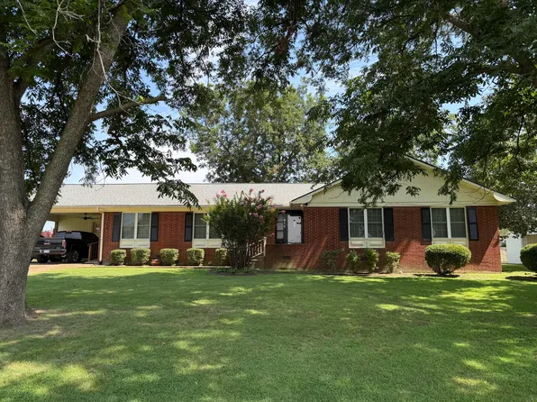 914 NW 5th St, Walnut Ridge, AR 72476