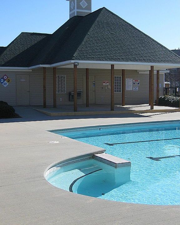 Pool and pool house