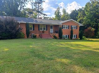 3220 Gaillard Rd, Dalzell, SC 29040