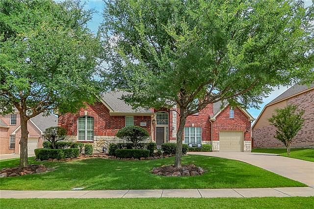 1st image of 8804 Red Oaks Dr