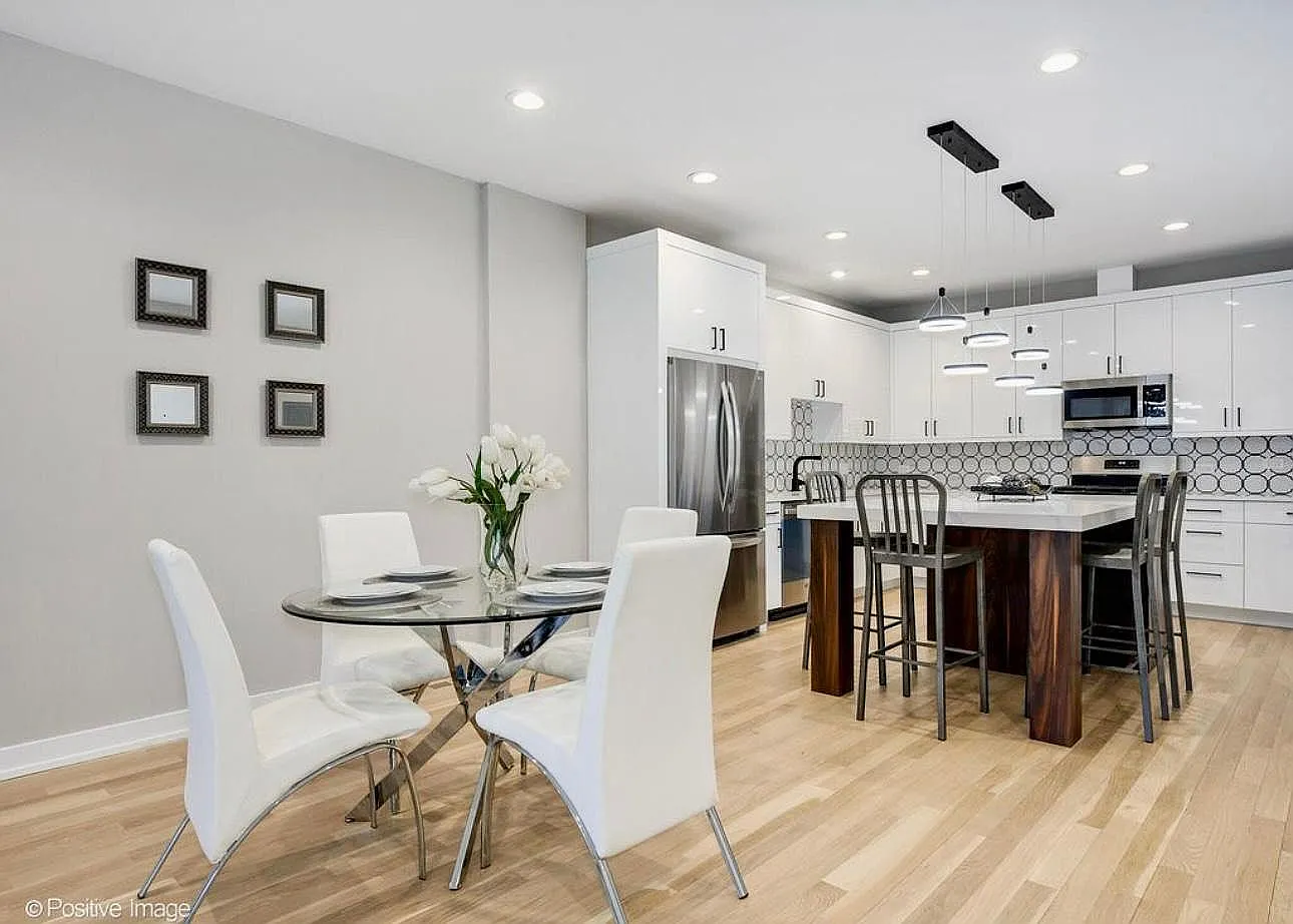3 bed, 2.5 bath, 2000 sqft, $4,200 — Photo 3