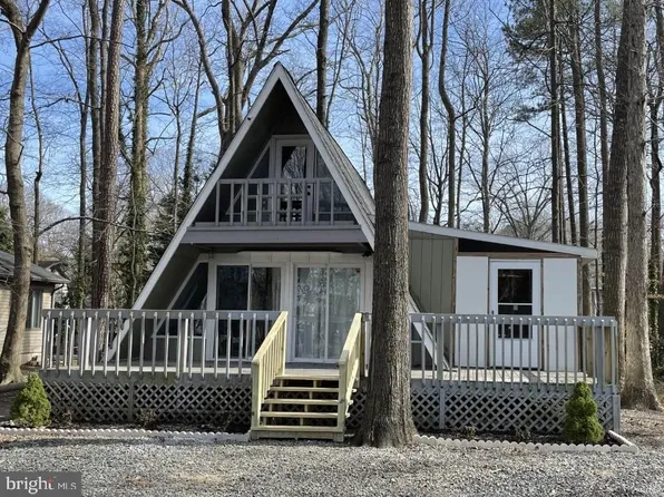 99 White Horse Dr, Berlin, MD 21811