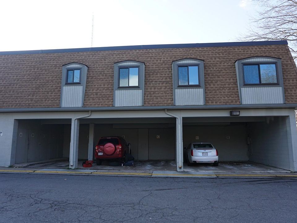 1st image of 7905 Casa Grande Pl #121E