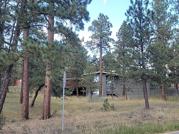 3rd image of 4251 Aspen Ln