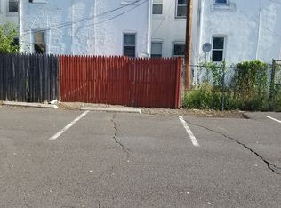 37 Wilkinson Pl, Trenton, NJ 08618