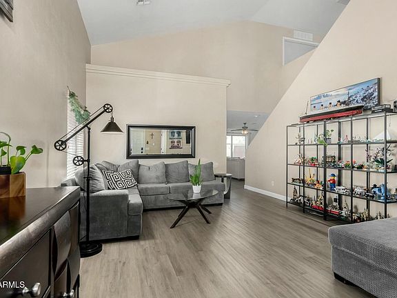 5th image of 12358 W GLENROSA Avenue