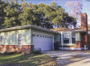 5551 Mauna Loa Dr, Diamondhead, MS 39525