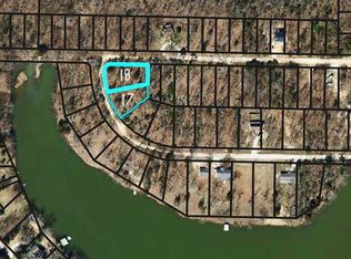 17-18 Hidden Lake Dr, Saint Clair, MO 63077