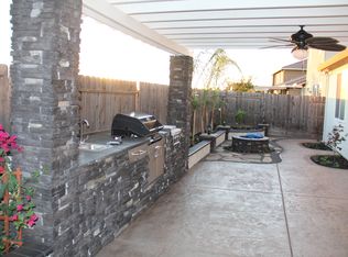 5205 Ocean Ln, Elk Grove, CA 95757