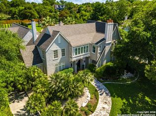 115 Geneseo Rd, Terrell Hills, TX 78209