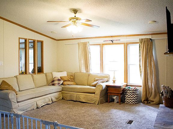 3rd image of 108 Dove Meadows Dr