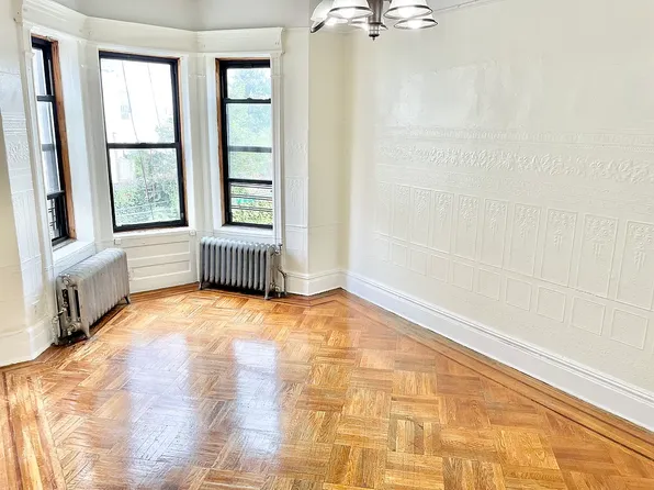 717 45th Street image 1 of 10