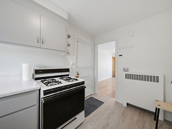 5th image of 2203 S 13th Ave APT 11A