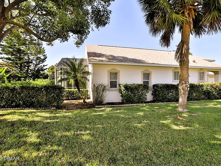 1161 Siesta Key Cir — Photo 34