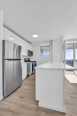 Sold by Compass | media 3