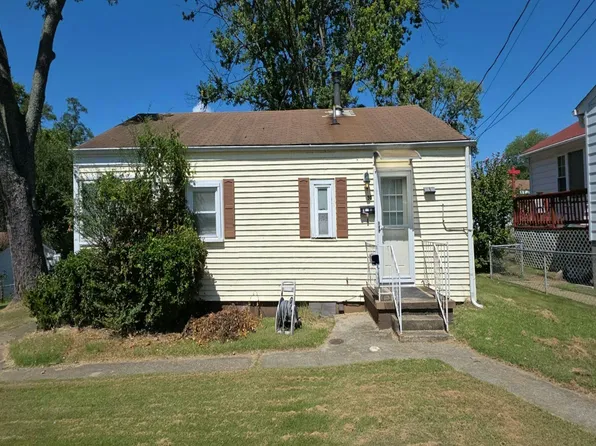 30 Greenwood Pl, Indian Head, MD 20640