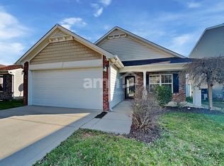 681 Bridgebend Run, Greenwood, IN 46143