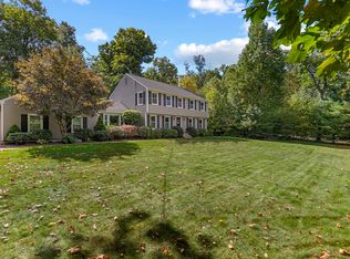 31 Deer Hill Rd, Hamden, CT 06518